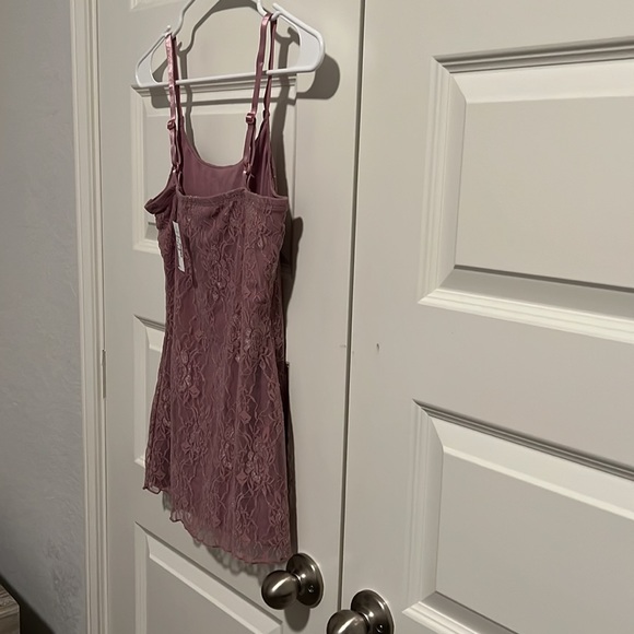 SIZE - SMALL - Picture 4 of 6